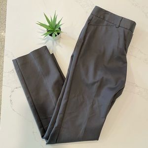 Van Heusen • Slim Fit Ankle Pants